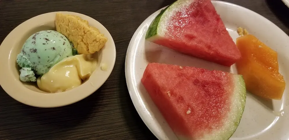 Buffet Desserts and Fruits